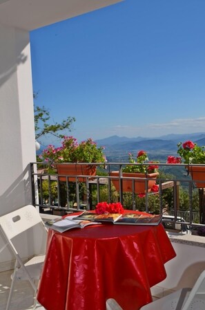 Classic Double Room, Balcony, Valley View | Balcony view