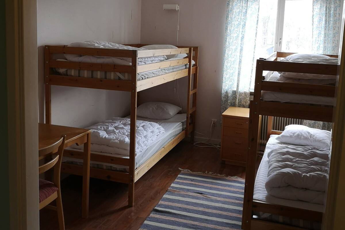 Quadruple Room, Shared Bathroom | Individually decorated, individually furnished, rollaway beds, free WiFi