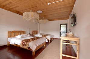Desk, blackout curtains, free WiFi, bed sheets
