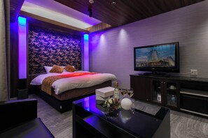 Room with Sauna Included