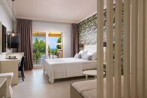 Suite Premium | Caja fuerte, cortinas opacas, sistema de insonorización y wifi gratis