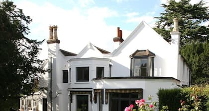 West End Lodge