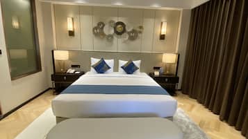 Business Suite 商务套房 | 2 間臥室、高級寢具、迷你吧、客房內保險箱