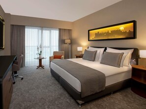 Minibar, in-room safe, soundproofing, iron/ironing board - Mövenpick Diyarbakir (Diyarbakir)