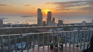 Family Condo, 1 Bedroom, Balcony, Ocean View | Terrace/patio