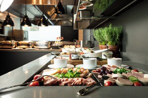 Daily buffet breakfast for a fee - KPM Hotel & Residences Berlin, a Member of Design Hotels (Berlin)