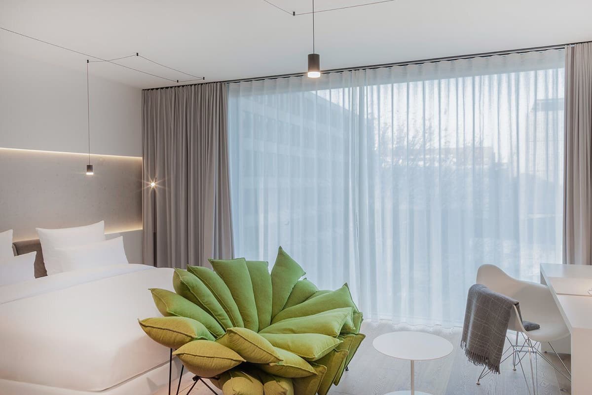 Superior Room, 1 King Bed