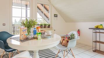 Apartment | Living area | 130-cm Smart TV with cable channels, TV