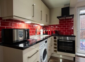 Fridge, microwave, oven