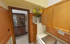 Economy Apartment, City View | Private kitchen | Electric kettle - Borgo Pio 91 (Rome)