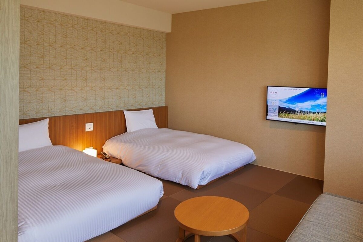In-room safe, blackout drapes, iron/ironing board (on request)