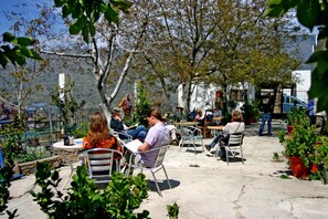 Property grounds - Hostal Las Terrazas de la Alpujarra (Bubion)