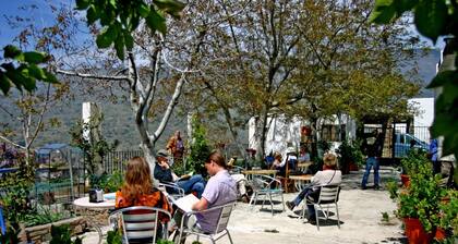 Hostal Las Terrazas de la Alpujarra