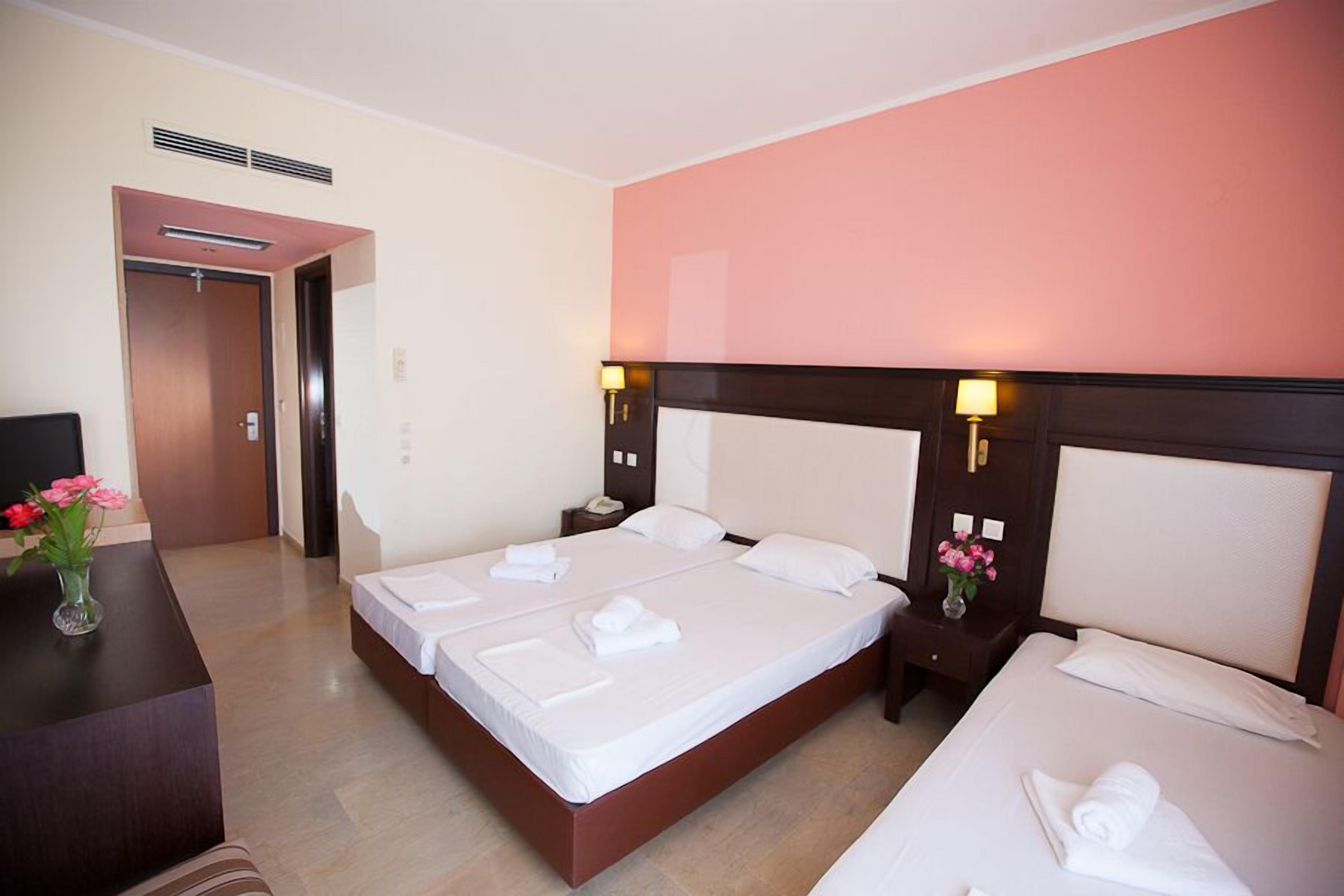 triple room, 3 single beds | soundproofing, iron/ironing board, free cots/infant beds, free wifi