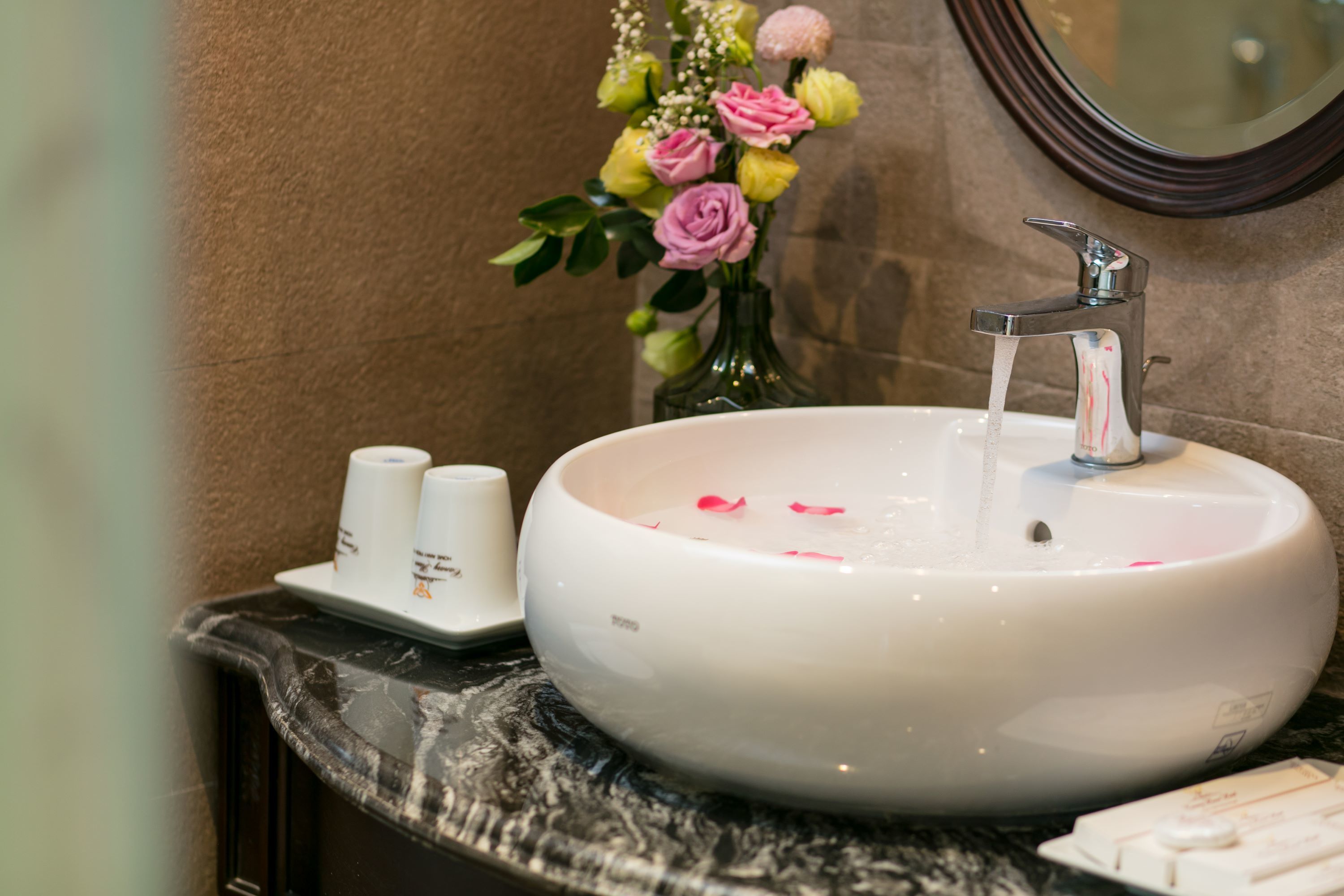 Photo - Canary Hotel