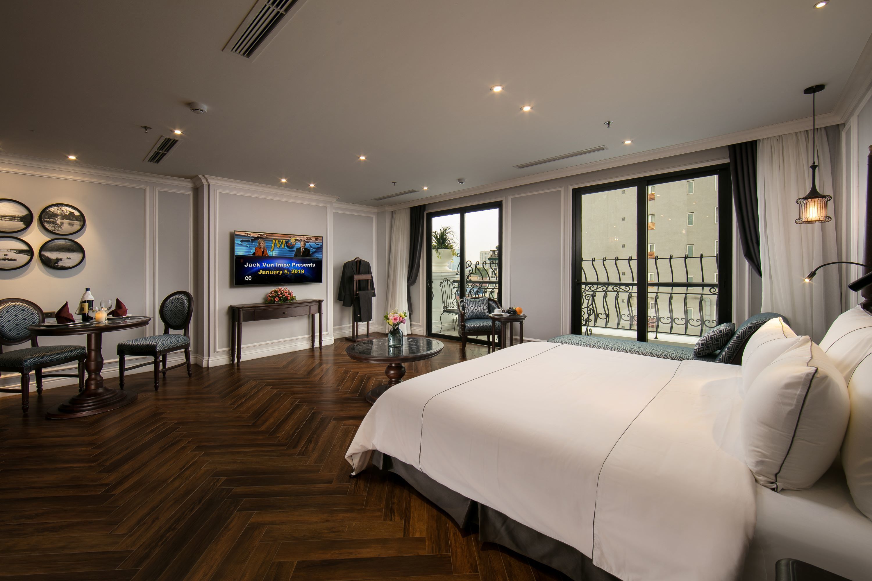 Free minibar items, in-room safe, desk, blackout curtains