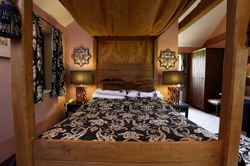 Cornfields Hotel & Restaurant