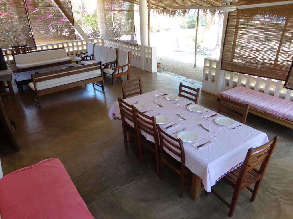 Villa, 2 Bedrooms, Non Smoking | In-room dining