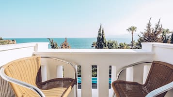 Twin kamer, uitzicht op zee | Terras