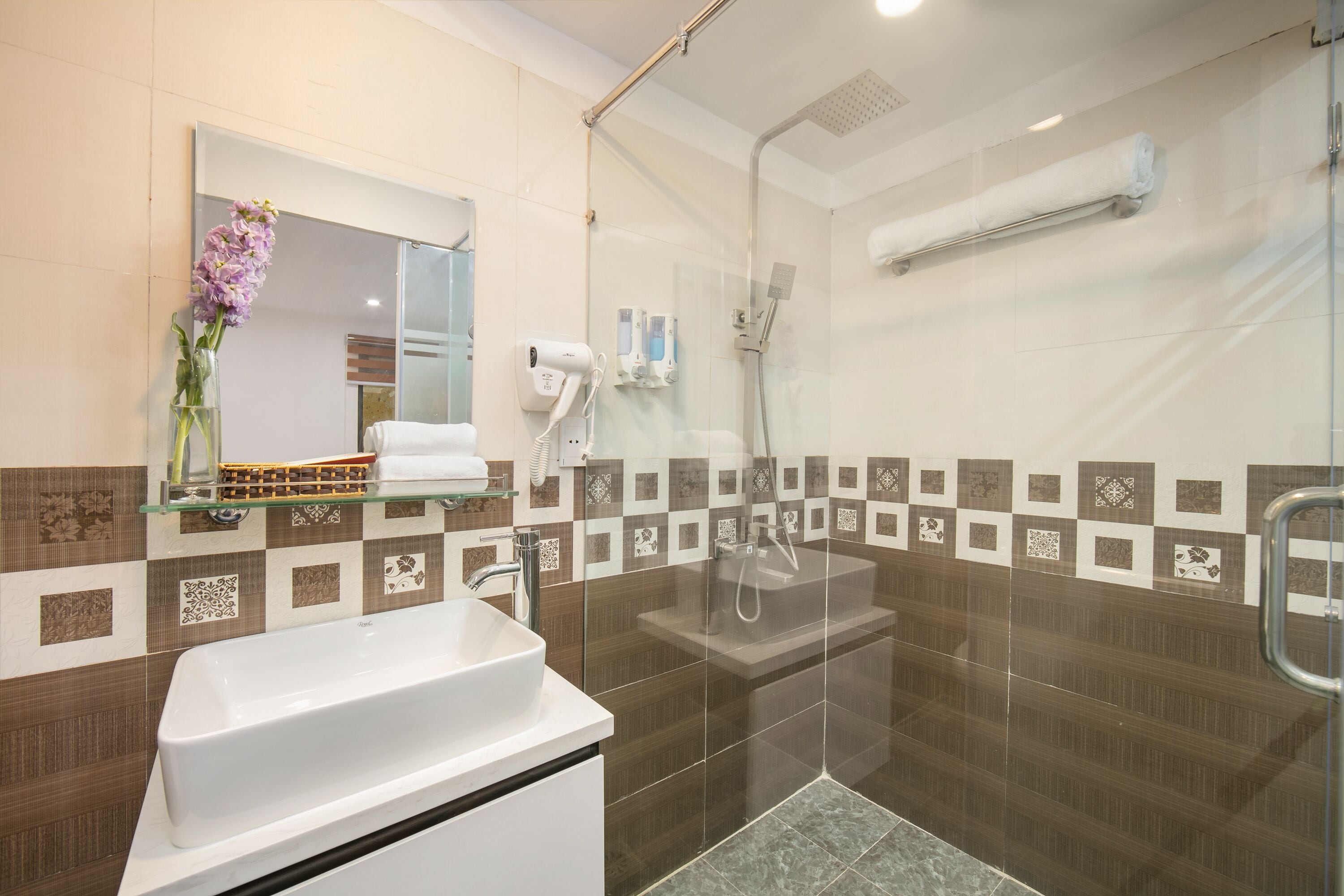 Photo - Hanoi Aria Central Hotel & Spa