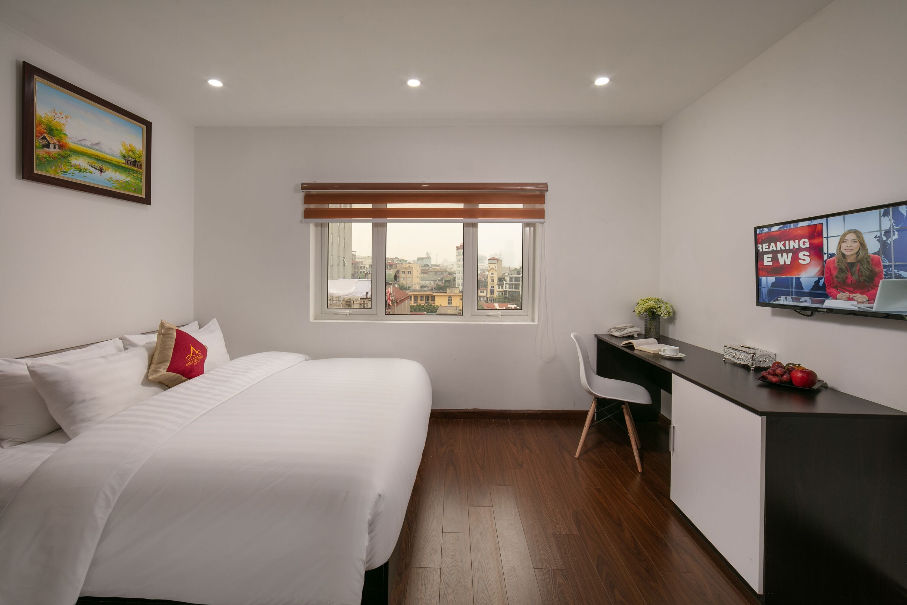 Deluxe Double Room, 1 King Bed, City View