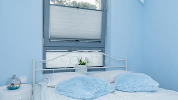 Deluxe Apartment, 1 Queen Bed with Sofa bed, Courtyard View | 1 bedroom, premium bedding, in-room safe, individually decorated