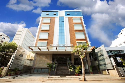 w-100 hotel_img