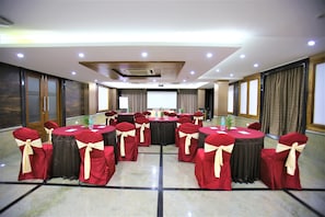 Banquet hall - Myspace Hotels Silverstar (Bengaluru)