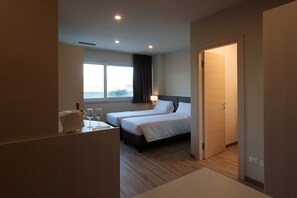Betten mit Memory-Foam-Matratzen, Minibar, kostenloses WLAN