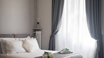 Double Room (Cesarea) | Egyptian cotton sheets, premium bedding, down comforters