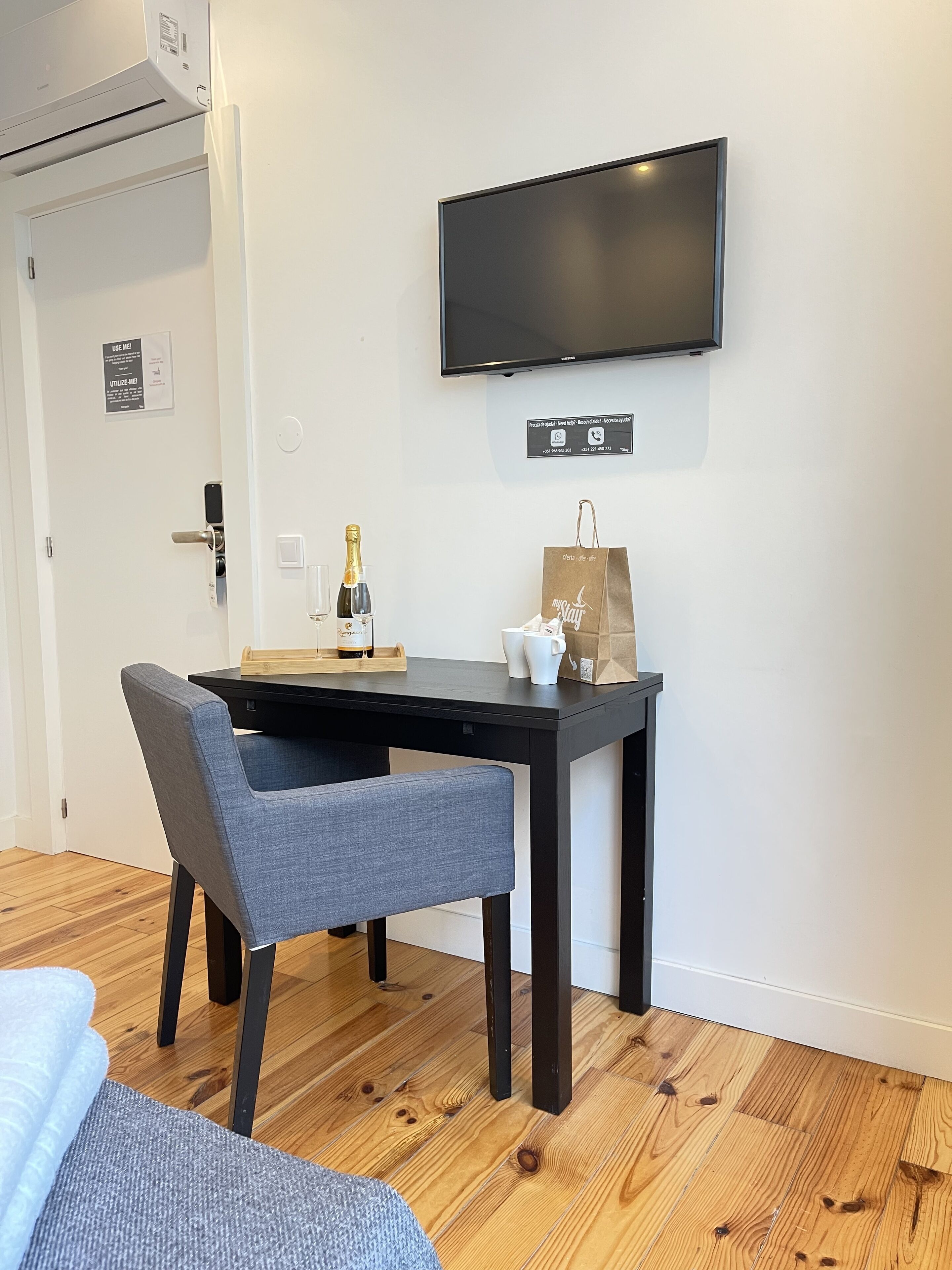 double room, terrace | individually decorated, individually furnished, desk, blackout curtains