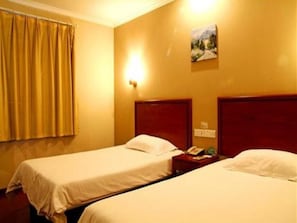 Twin Room | Free WiFi