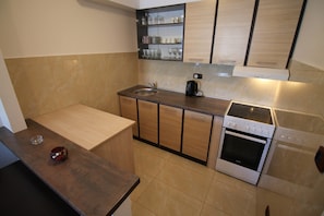 Comfort Penthouse, Multiple Beds, Sea View | Private kitchen | Fridge, oven, stovetop, cookware/dishes/utensils - Sea Front Apartments (Becici)