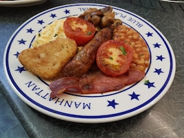Free daily English breakfast