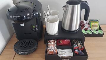 Kaffe og/eller kaffemaskine