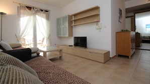 Appartement de base, Plusieurs lits, vue sur la montagne | Salle de bain