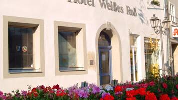 Bagian depan properti