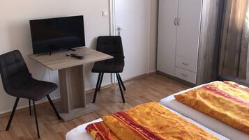 Rollaway beds, free WiFi