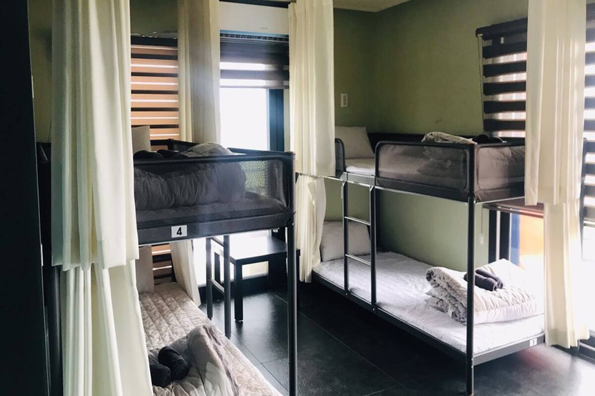 Rollaway beds, free WiFi