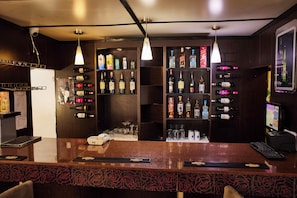 Bar (on property) - Starfire Hotel (Lagos)