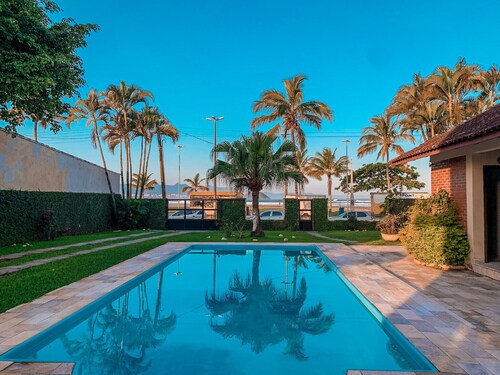 Beachfront House with Pool for up to 20 people