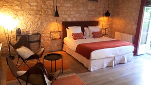 高档床上用品、特色装修、特色家居、遮光窗帘