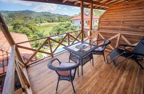 Superior Room | Teres/patio