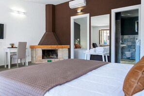 Suite, Multiple Beds