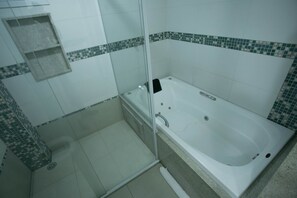 디럭스 스위트, 킹사이즈침대 1개 | 전용 스파 욕조