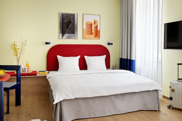 Studio Apartment for 4 | Kylpyhuone | Suihku, hiustenkuivaaja, pyyhkeet, saippua