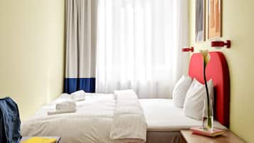 3 BR Hotel Apartment | 1 slaapkamer, hypoallergeen beddengoed, een bureau