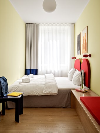 3 BR Hotel Apartment | 1 bedroom, hypo-allergenic bedding, desk, blackout drapes