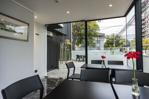 Terrace/patio - Hotel H9 (Vina del Mar)