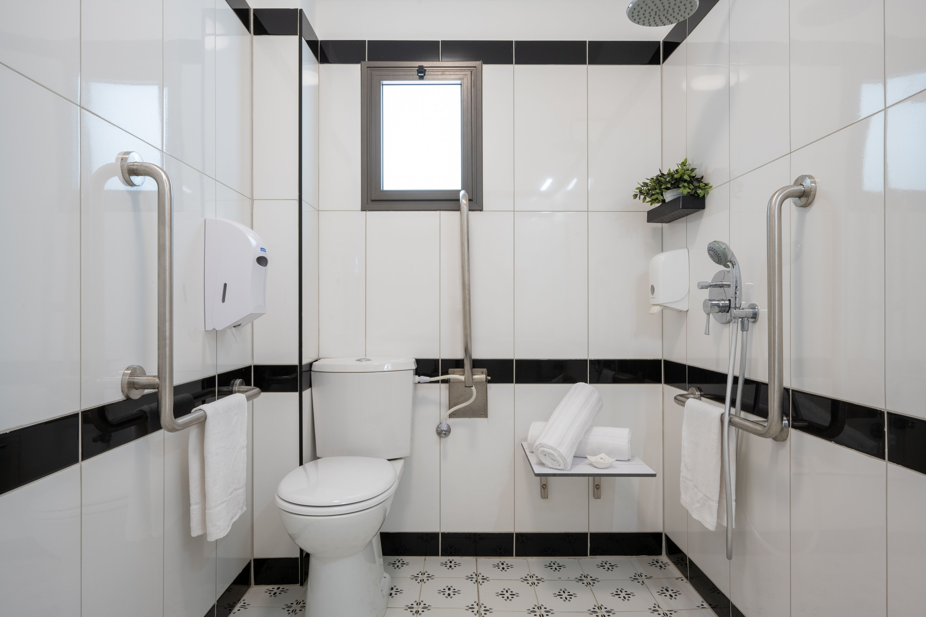 superior room, accessible, balcony | bathroom | shower, rainfall showerhead, free toiletries, towels